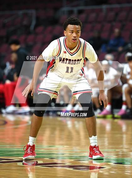 Thumbnail 2 in Oak Cliff Faith Family Academy vs. Liberty (Tarkanian Classic) photogallery.