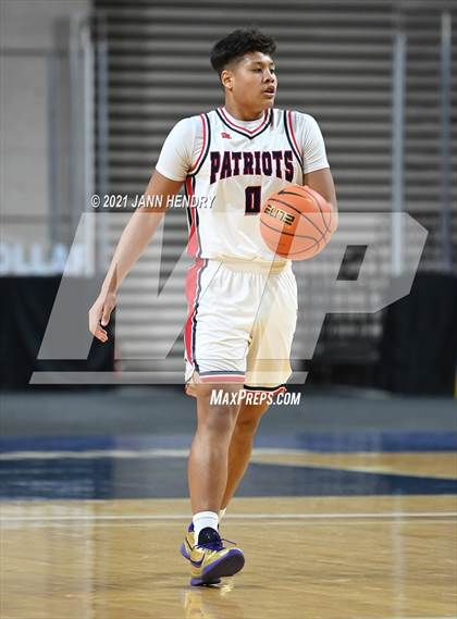 Thumbnail 3 in Oak Cliff Faith Family Academy vs. Liberty (Tarkanian Classic) photogallery.
