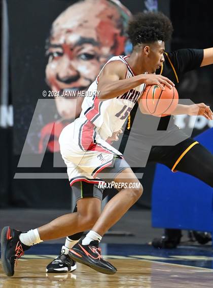 Thumbnail 2 in Oak Cliff Faith Family Academy vs. Liberty (Tarkanian Classic) photogallery.