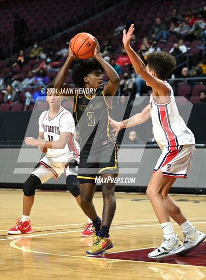Thumbnail 1 in Oak Cliff Faith Family Academy vs. Liberty (Tarkanian Classic) photogallery.