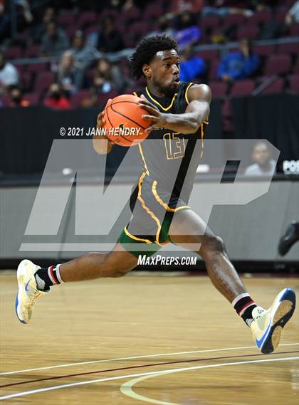 Thumbnail 2 in Oak Cliff Faith Family Academy vs. Liberty (Tarkanian Classic) photogallery.