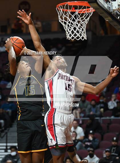 Thumbnail 2 in Oak Cliff Faith Family Academy vs. Liberty (Tarkanian Classic) photogallery.
