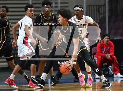 Thumbnail 2 in Oak Cliff Faith Family Academy vs. Liberty (Tarkanian Classic) photogallery.