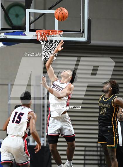Thumbnail 1 in Oak Cliff Faith Family Academy vs. Liberty (Tarkanian Classic) photogallery.
