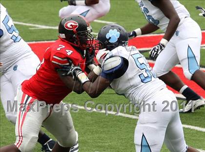 Thumbnail 2 in Camden County vs. Glenville (Kirk Herbstreit National Kickoff Classic) photogallery.