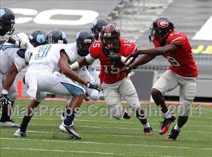 Thumbnail 3 in Camden County vs. Glenville (Kirk Herbstreit National Kickoff Classic) photogallery.