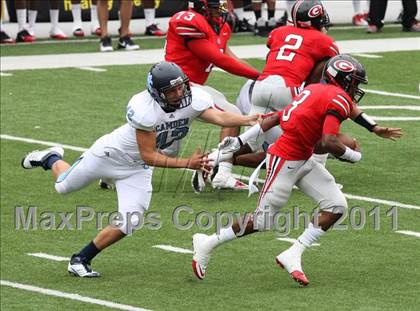 Thumbnail 2 in Camden County vs. Glenville (Kirk Herbstreit National Kickoff Classic) photogallery.