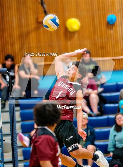 Thumbnail 1 in JV: Johnson @ Burbank photogallery.