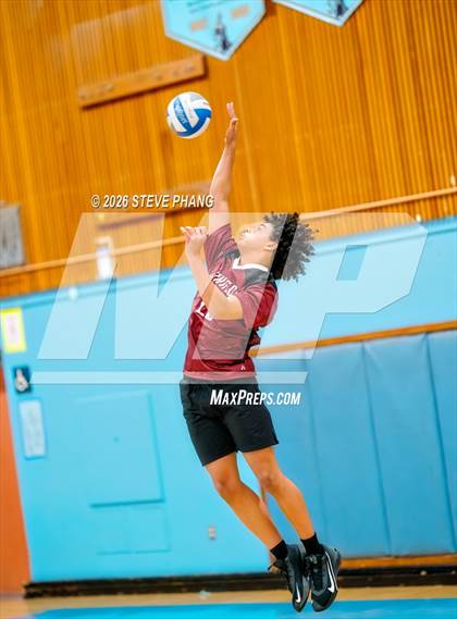 Thumbnail 1 in JV: Johnson @ Burbank photogallery.
