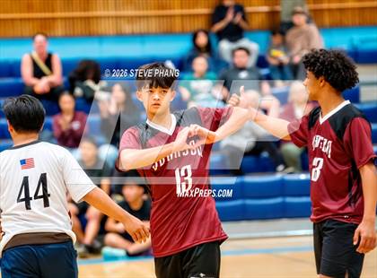 Thumbnail 3 in JV: Johnson @ Burbank photogallery.