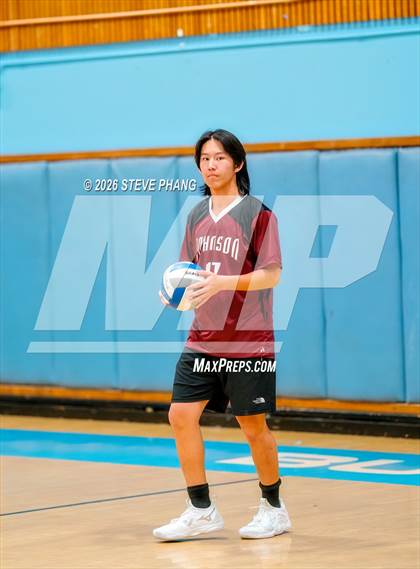 Thumbnail 3 in JV: Johnson @ Burbank photogallery.