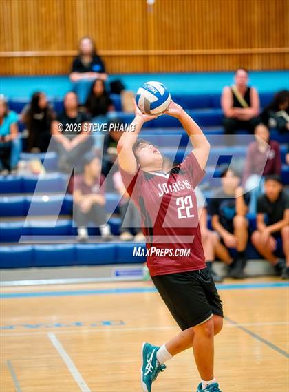 Thumbnail 1 in JV: Johnson @ Burbank photogallery.