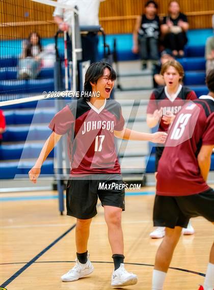 Thumbnail 2 in JV: Johnson @ Burbank photogallery.
