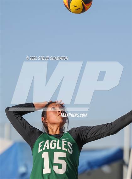 Thumbnail 3 in Gilbert Christian vs Flagstaff @ Casteel (AIA Division II Pairs Semifinals) photogallery.