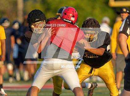 Thumbnail 3 in Alameda vs St. Helena (Scrimmage) photogallery.