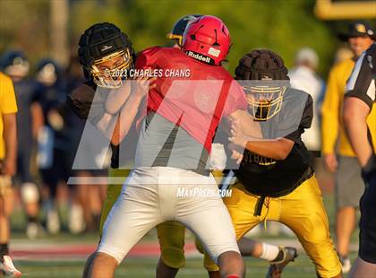 Thumbnail 1 in Alameda vs St. Helena (Scrimmage) photogallery.