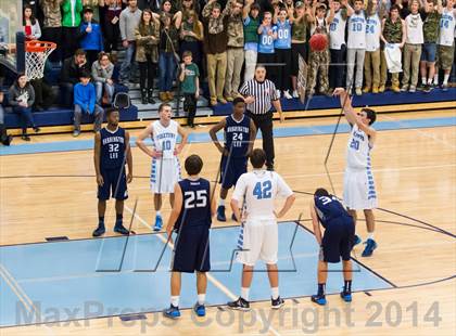 Thumbnail 3 in Washington-Lee @ Yorktown photogallery.
