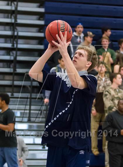 Thumbnail 2 in Washington-Lee @ Yorktown photogallery.