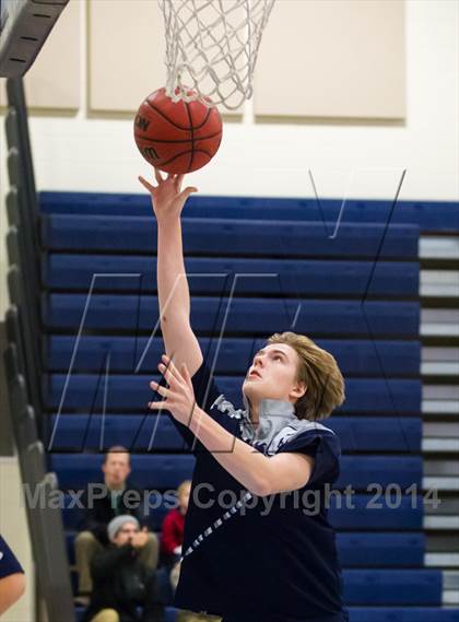 Thumbnail 2 in Washington-Lee @ Yorktown photogallery.