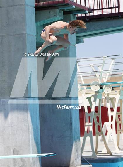 Thumbnail 3 in CIF Diving Finals photogallery.