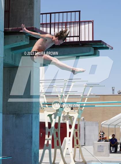 Thumbnail 3 in CIF Diving Finals photogallery.