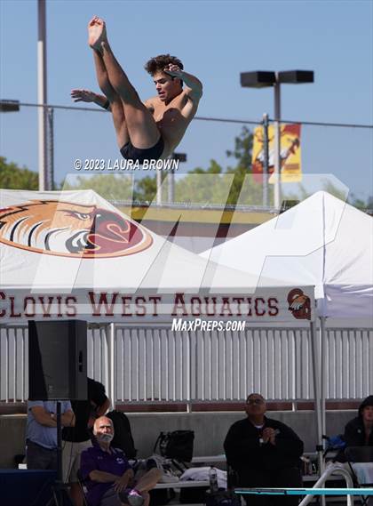 Thumbnail 3 in CIF Diving Finals photogallery.