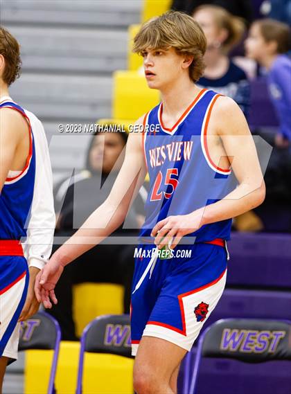 Thumbnail 1 in Westview vs. Gretna (Metro Tournament) photogallery.
