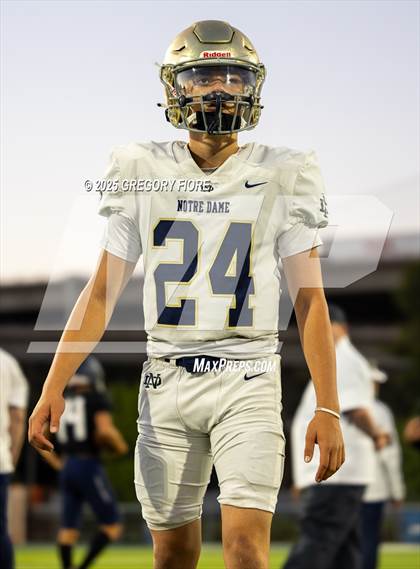 Thumbnail 1 in Notre Dame (SO) @ Sierra Canyon photogallery.