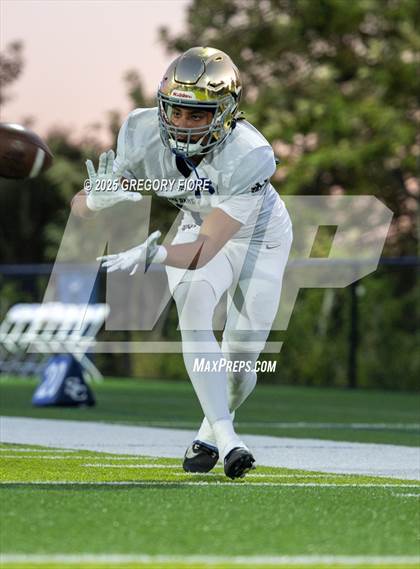 Thumbnail 2 in Notre Dame (SO) @ Sierra Canyon photogallery.