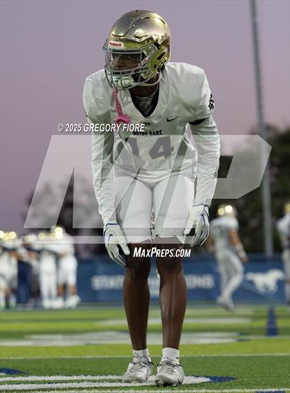 Thumbnail 2 in Notre Dame (SO) @ Sierra Canyon photogallery.