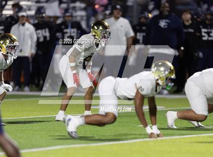 Thumbnail 1 in Notre Dame (SO) @ Sierra Canyon photogallery.