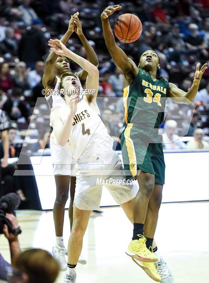 Thumbnail 1 in Kickapoo vs Greensboro Day School (Bass Pro Shop Tournament of Champions) photogallery.