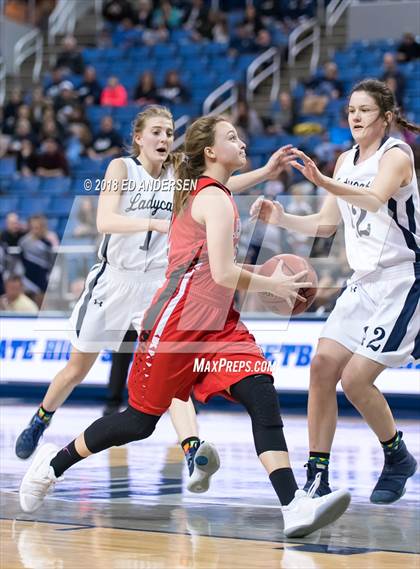 Thumbnail 3 in Lincoln County vs. White Pine (NIAA 2A Final) photogallery.