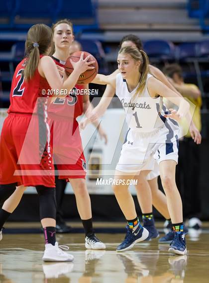 Thumbnail 1 in Lincoln County vs. White Pine (NIAA 2A Final) photogallery.
