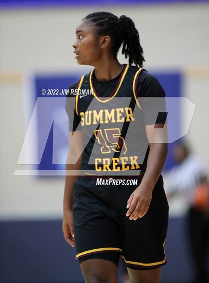 Thumbnail 2 in Summer Creek vs. Pearland (McDonald's Texas Invitational) photogallery.
