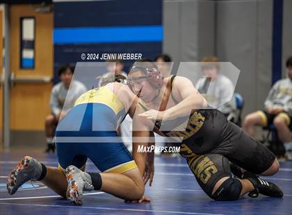 Thumbnail 3 in Pahrump Valley vs Boulder City photogallery.