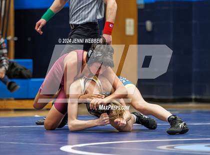 Thumbnail 3 in Pahrump Valley vs Boulder City photogallery.