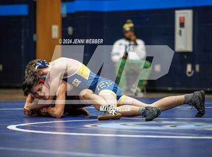 Thumbnail 3 in Pahrump Valley vs Boulder City photogallery.