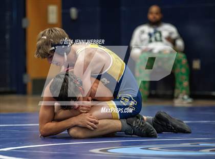 Thumbnail 3 in Pahrump Valley vs Boulder City photogallery.