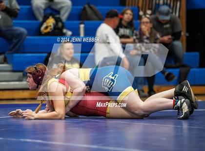 Thumbnail 3 in Pahrump Valley vs Boulder City photogallery.