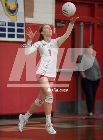 Thumbnail 3 in Murrieta Mesa vs. Elsinore (CIF SS D3 Round 1) photogallery.