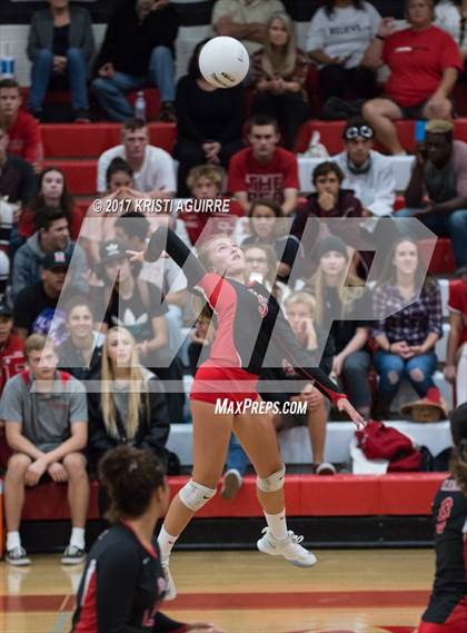 Thumbnail 2 in Murrieta Mesa vs. Elsinore (CIF SS D3 Round 1) photogallery.