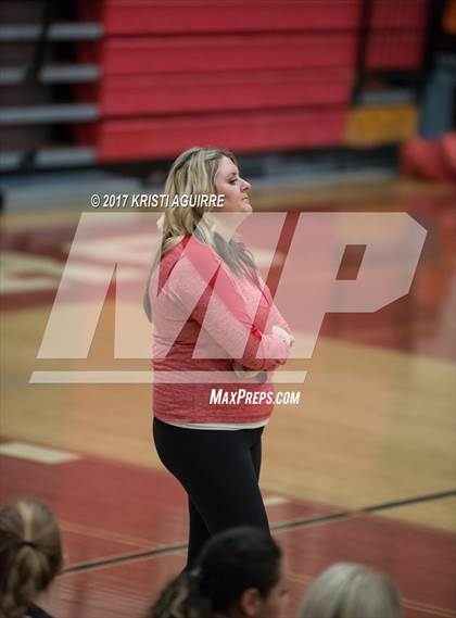 Thumbnail 2 in Murrieta Mesa vs. Elsinore (CIF SS D3 Round 1) photogallery.