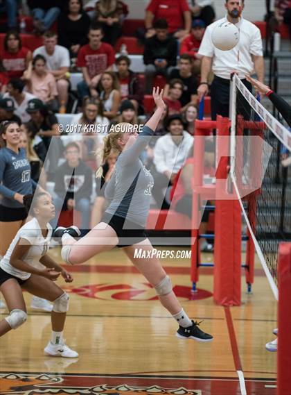 Thumbnail 2 in Murrieta Mesa vs. Elsinore (CIF SS D3 Round 1) photogallery.