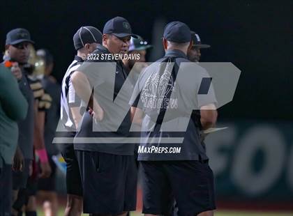 Thumbnail 2 in Hamilton vs Basha photogallery.