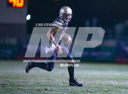 Thumbnail 3 in Hamilton vs Basha photogallery.