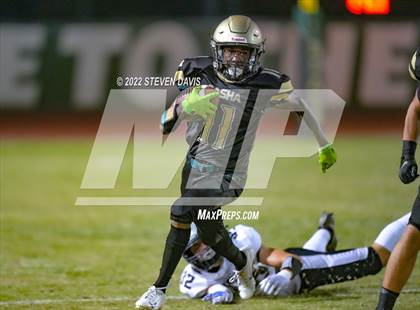Thumbnail 2 in Hamilton vs Basha photogallery.