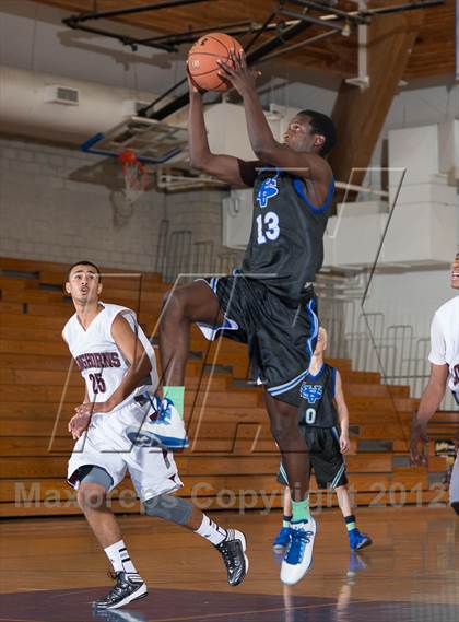 Thumbnail 2 in Rancho Buena Vista vs Saddleback Valley Christian (Torrey Pines Holiday Classic) photogallery.