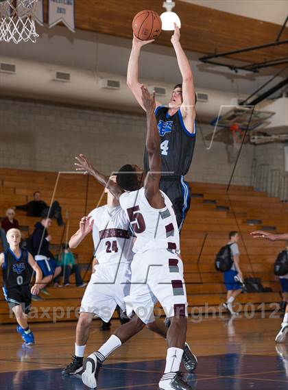 Thumbnail 3 in Rancho Buena Vista vs Saddleback Valley Christian (Torrey Pines Holiday Classic) photogallery.