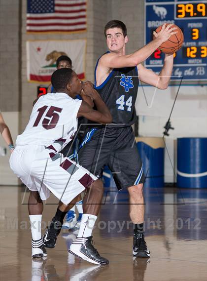 Thumbnail 1 in Rancho Buena Vista vs Saddleback Valley Christian (Torrey Pines Holiday Classic) photogallery.